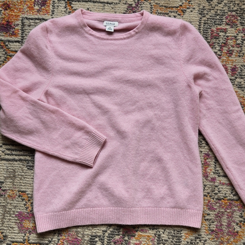 LL Bean Pink Cashmere Sweater PM Fits Smaller